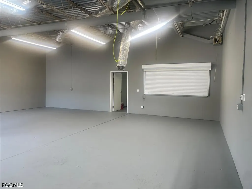 1423 SE 10th Street Cape Coral FL 33990