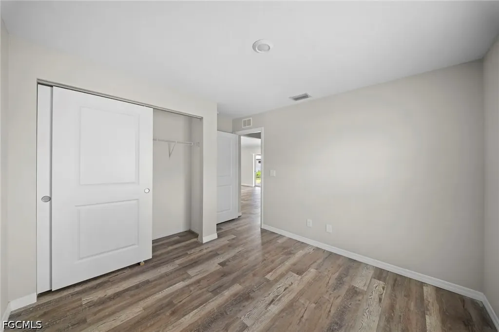 202 NW 25th Place Cape Coral FL 33993