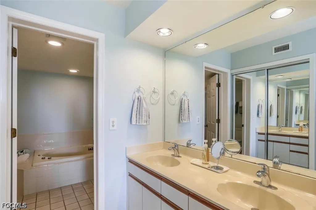 340 Horse Creek Drive Naples FL 34110