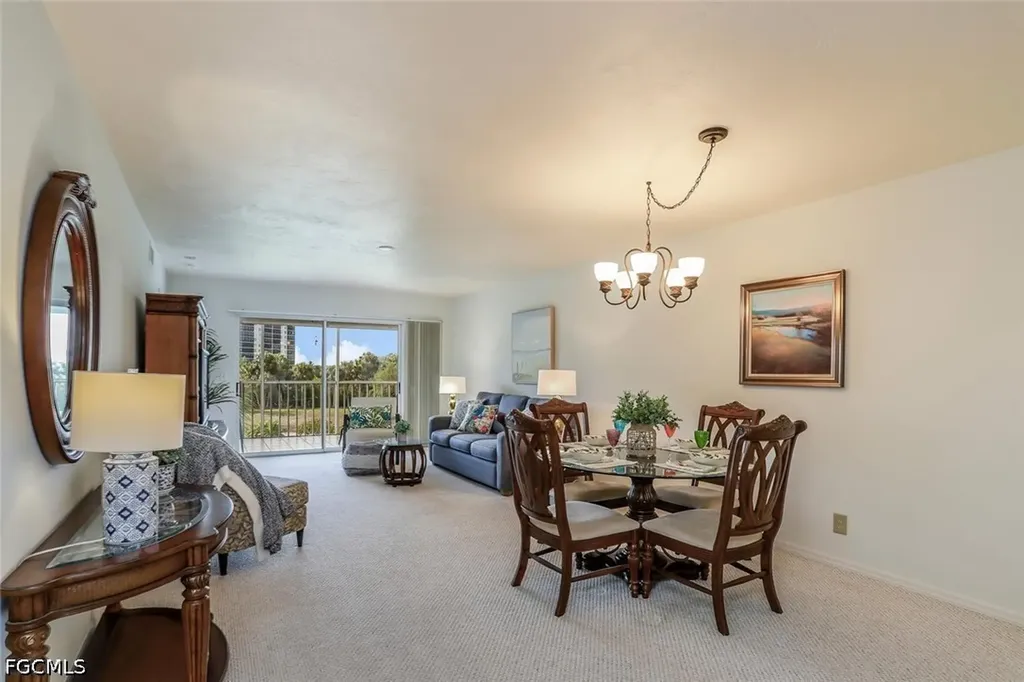 340 Horse Creek Drive Naples FL 34110