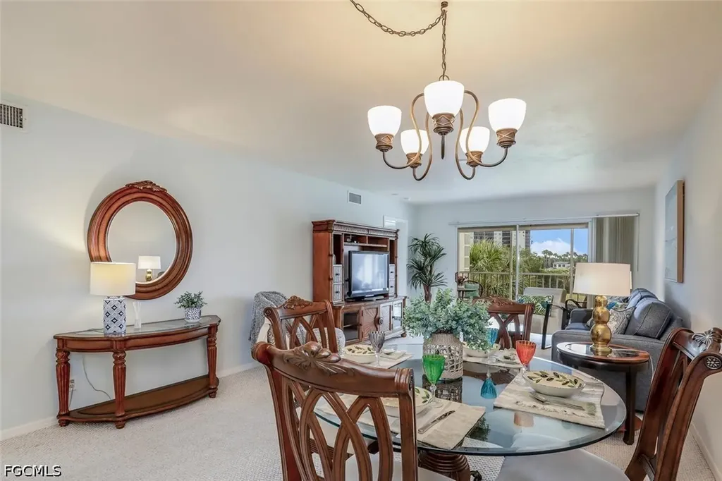340 Horse Creek Drive Naples FL 34110