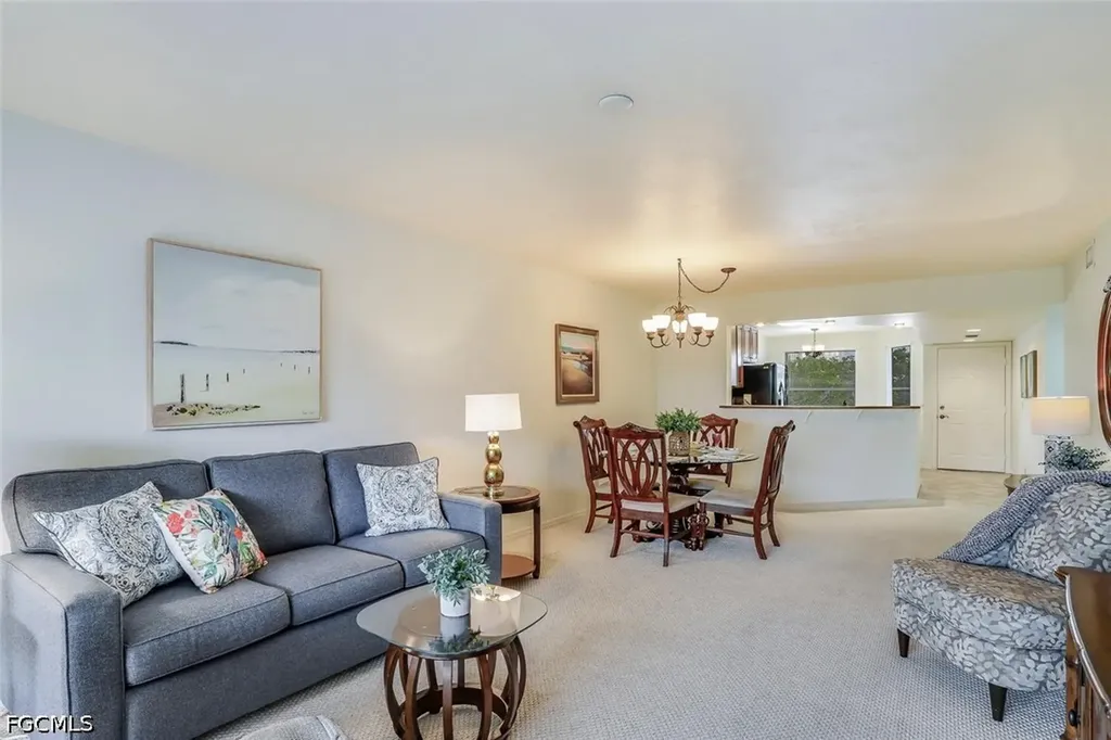 340 Horse Creek Drive Naples FL 34110