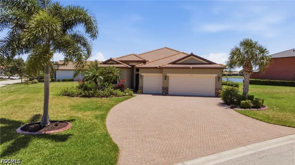 12657 Astor Place Fort Myers FL 33913