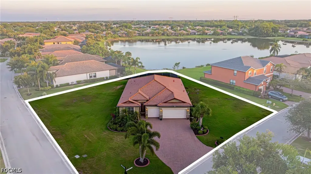 12657 Astor Place Fort Myers FL 33913