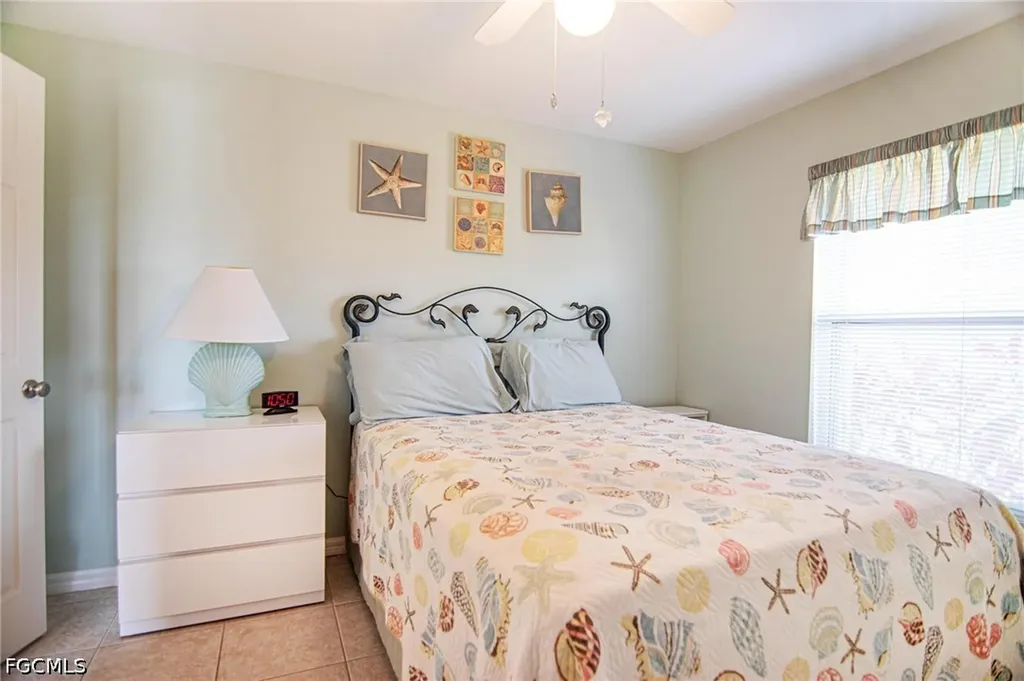 4418 SW 12th Place Cape Coral FL 33914