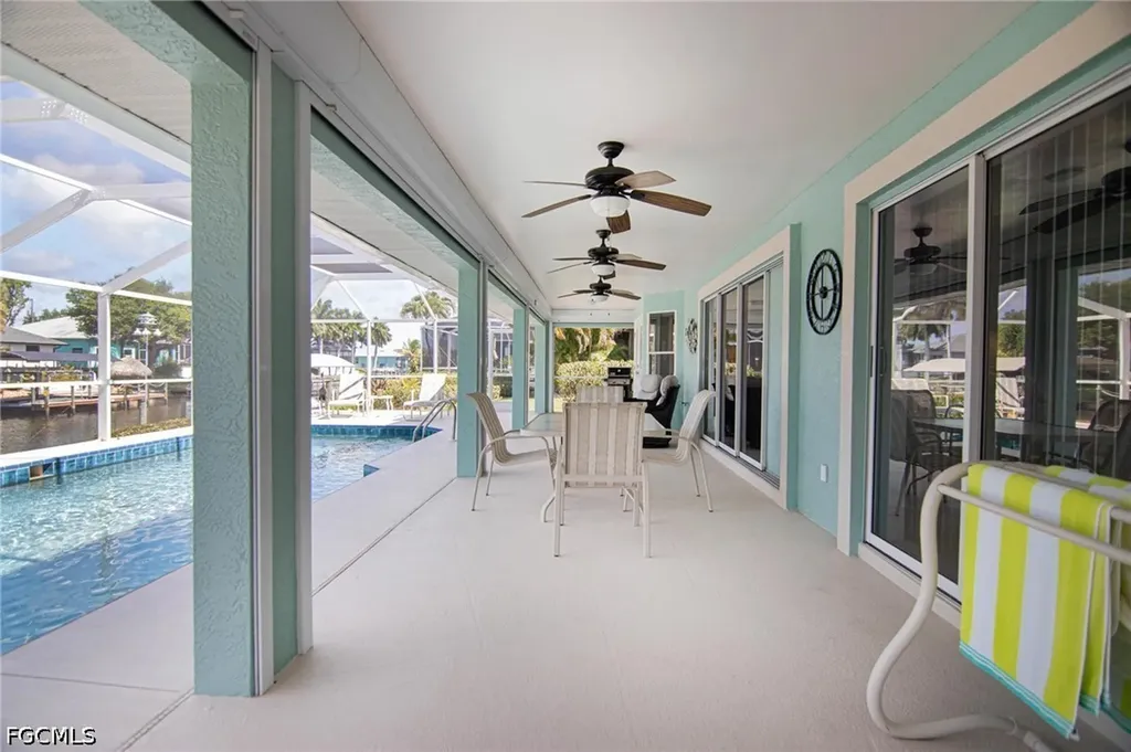 4418 SW 12th Place Cape Coral FL 33914