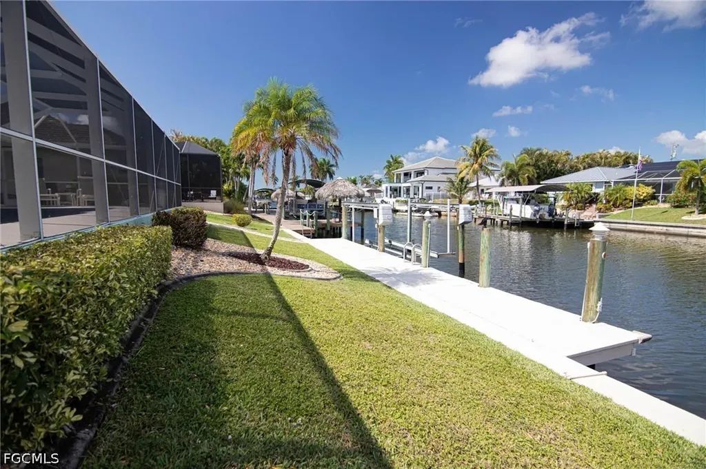 4418 SW 12th Place Cape Coral FL 33914