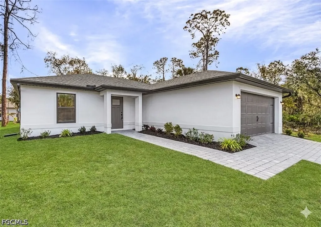1909 NW 27th Street Cape Coral FL 33993