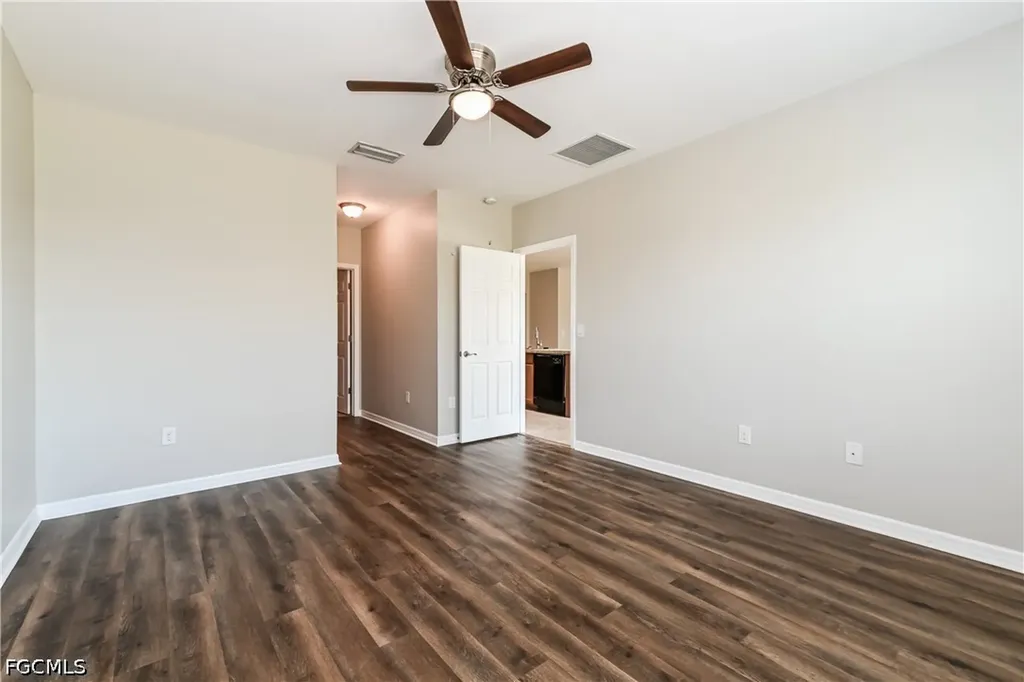 630 SW 23rd Street Cape Coral FL 33991
