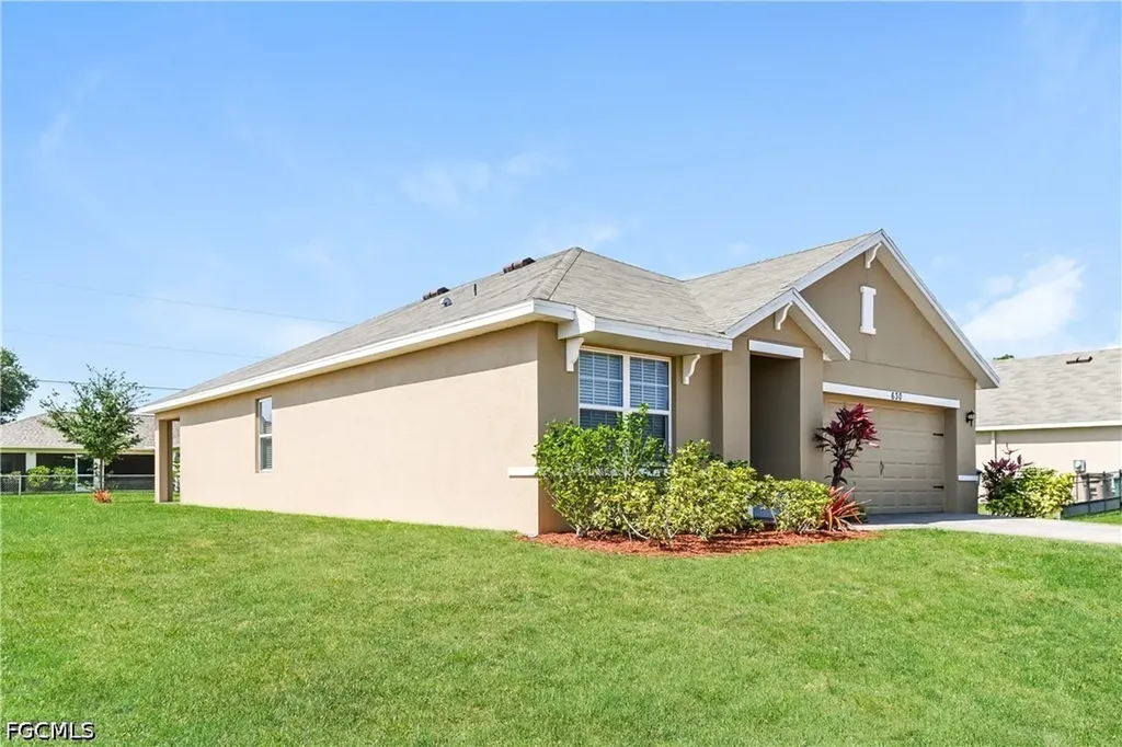 630 SW 23rd Street Cape Coral FL 33991