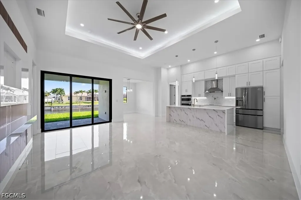 608 SW 20th Terrace Cape Coral FL 33991