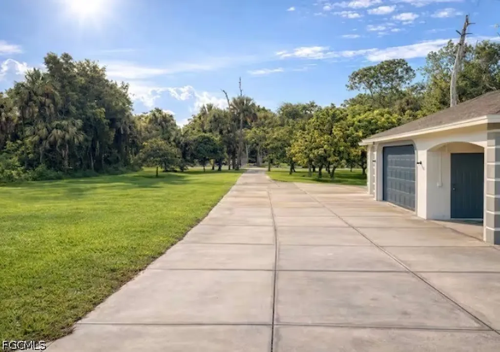 3440 15th Avenue SW Naples FL 34117