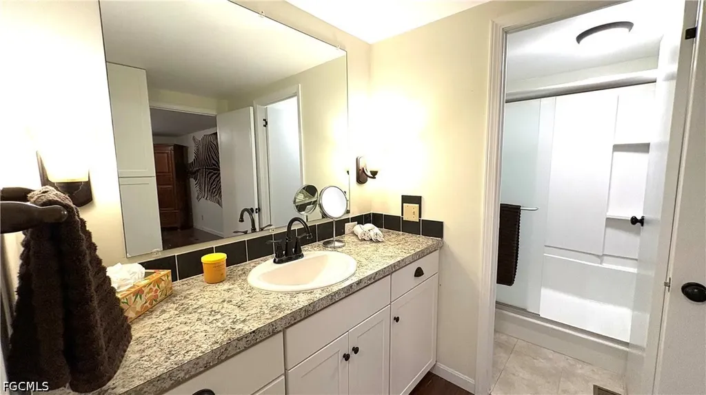 748 Park Avenue North Fort Myers FL 33917