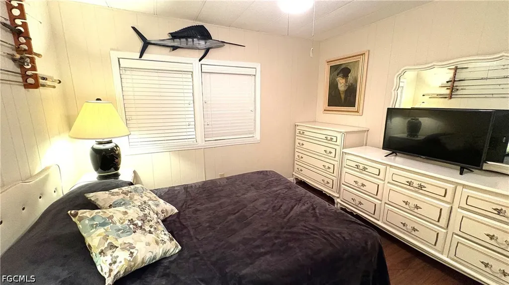 748 Park Avenue North Fort Myers FL 33917