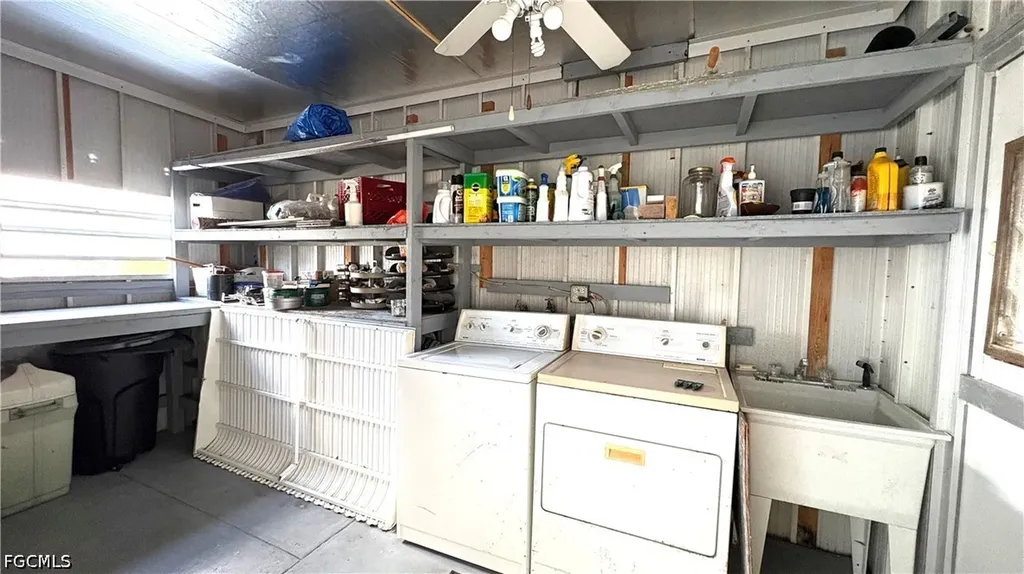 748 Park Avenue North Fort Myers FL 33917