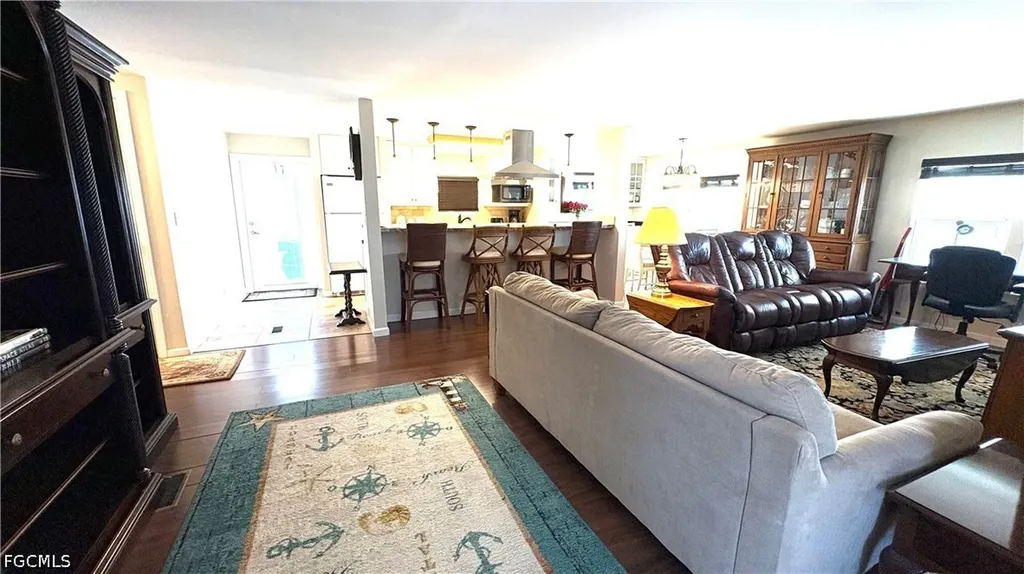 748 Park Avenue North Fort Myers FL 33917