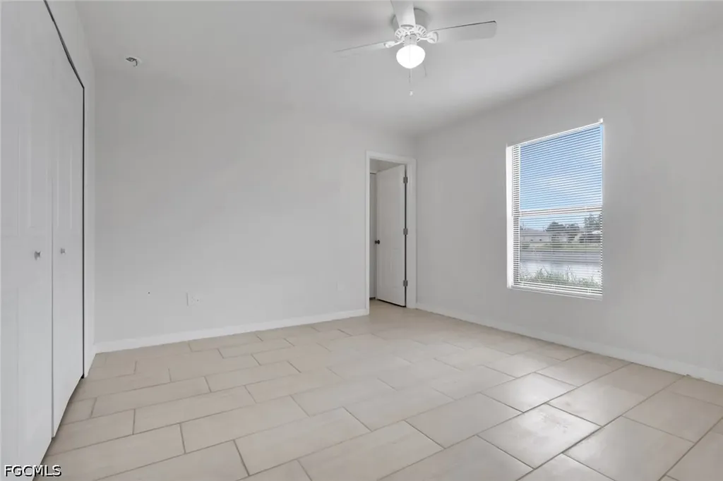 823/825 Cultural Park Boulevard S Cape Coral FL 33990