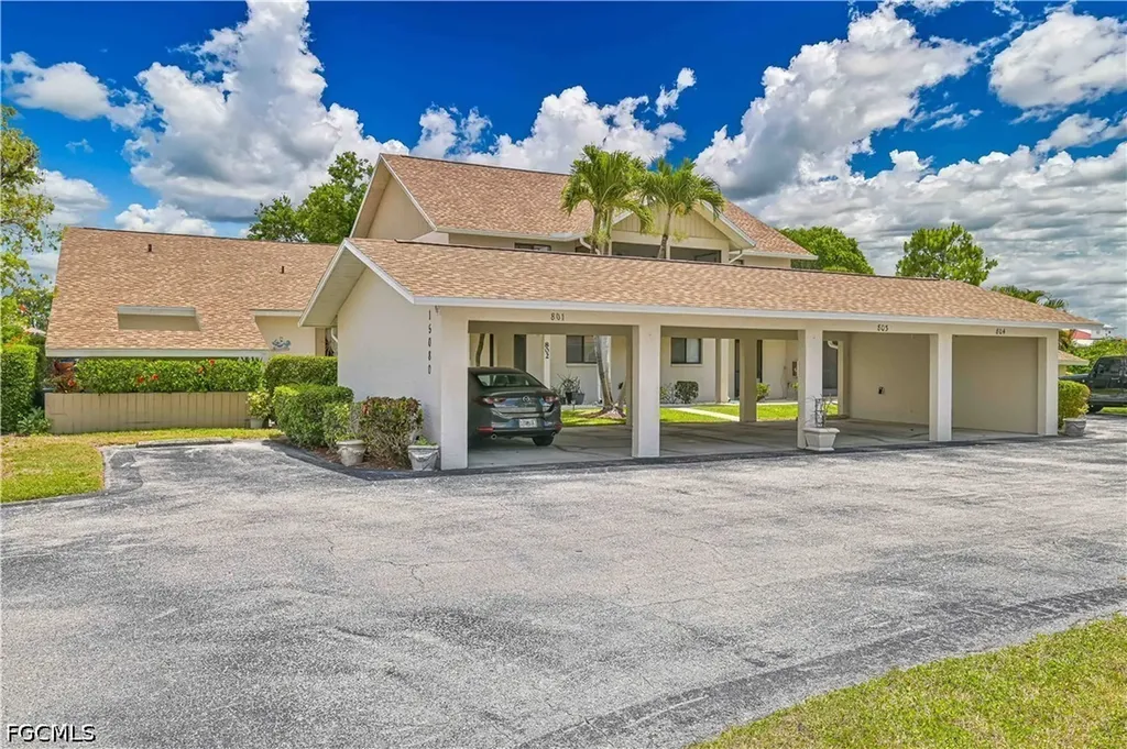 15080 Riverbend Boulevard North Fort Myers FL 33917