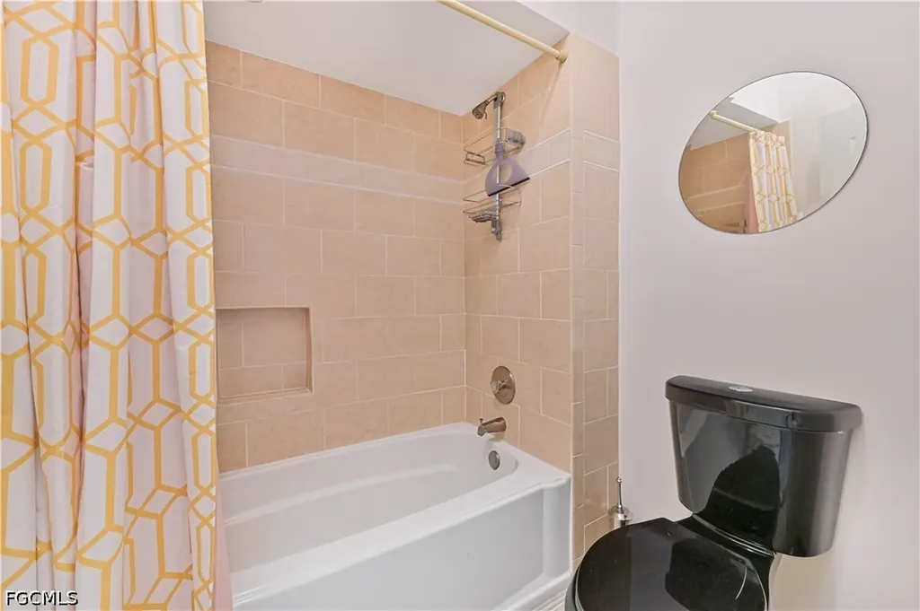 15080 Riverbend Boulevard North Fort Myers FL 33917
