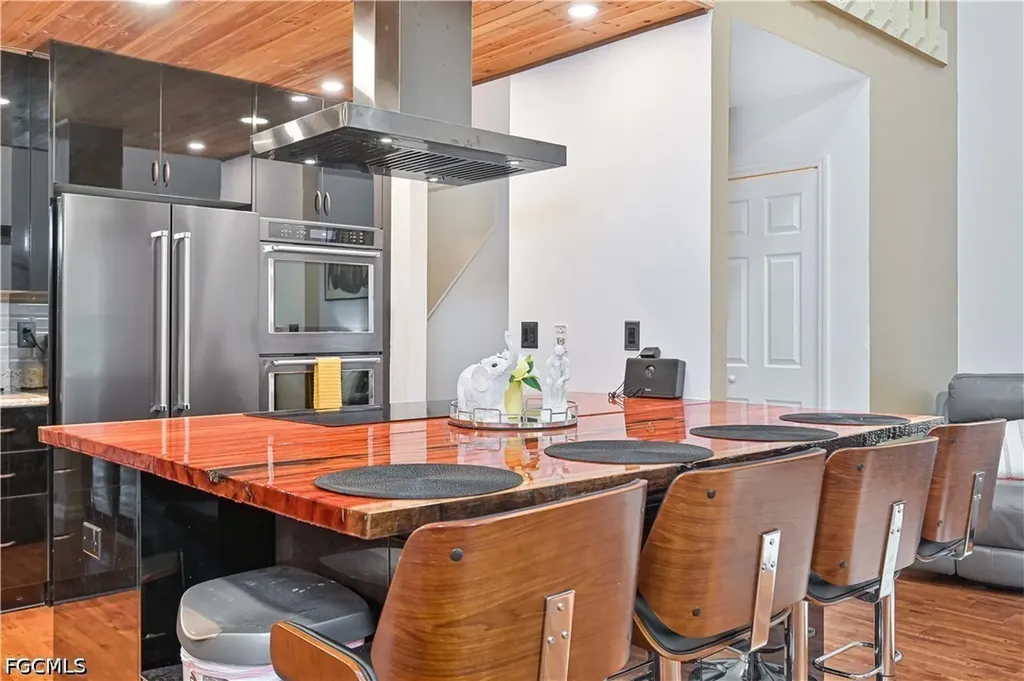 15080 Riverbend Boulevard North Fort Myers FL 33917