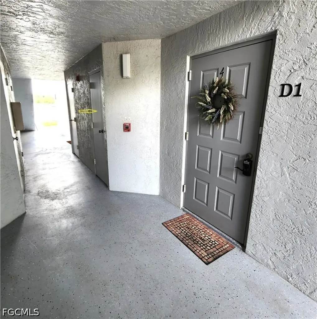 9970 Sailview Court Fort Myers FL 33905