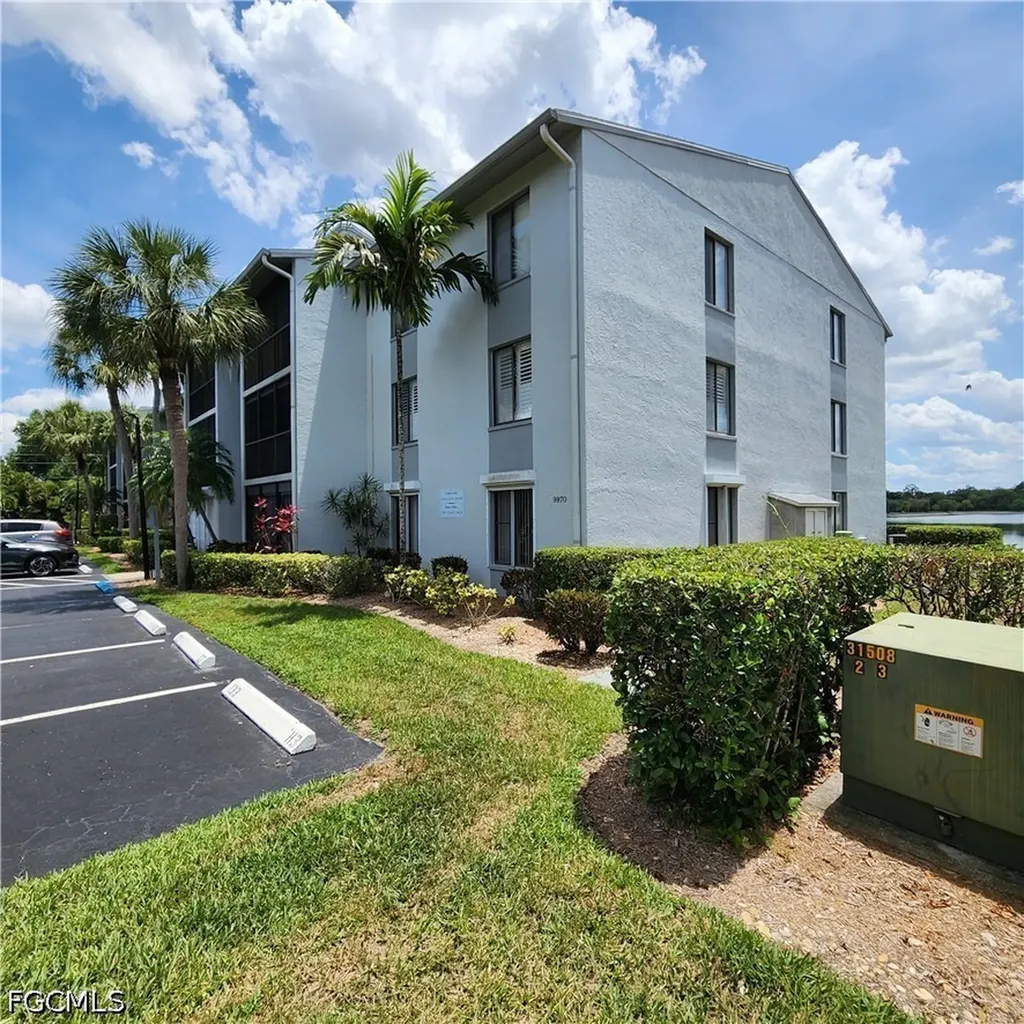 9970 Sailview Court Fort Myers FL 33905