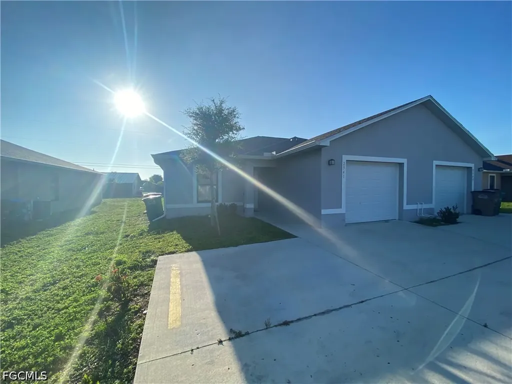 2943 Skyline Boulevard Cape Coral FL 33914