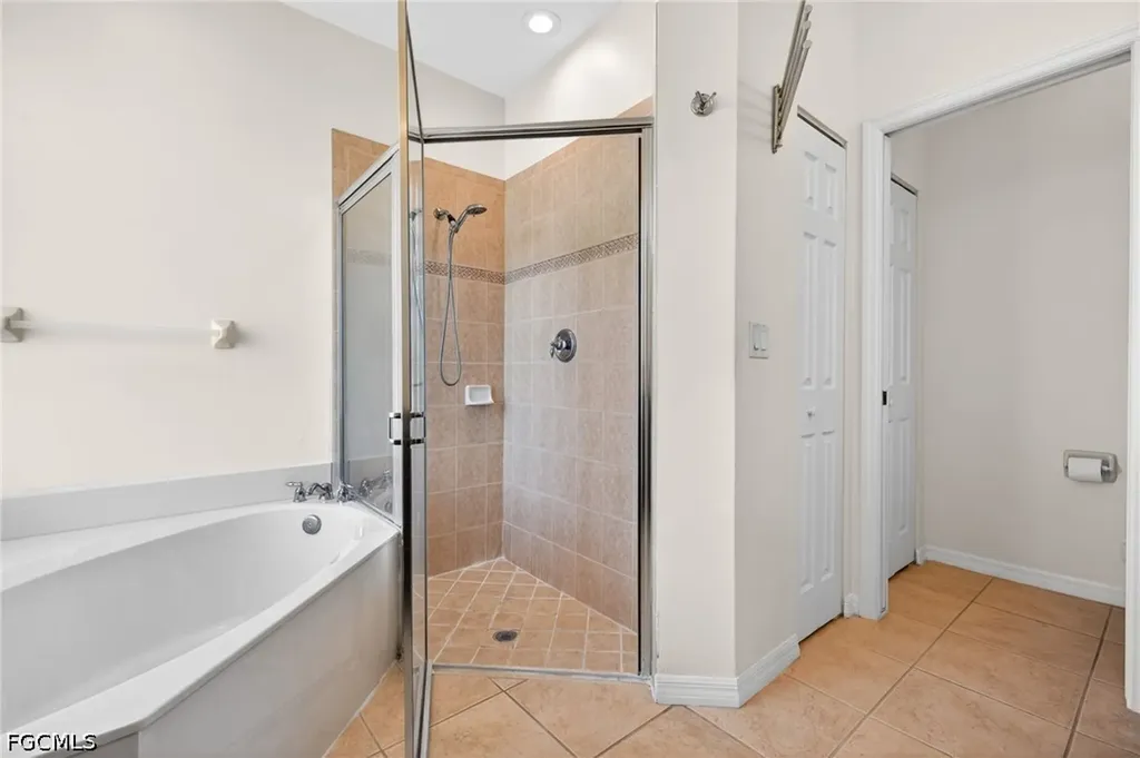 8369 Sumner Avenue Fort Myers FL 33908