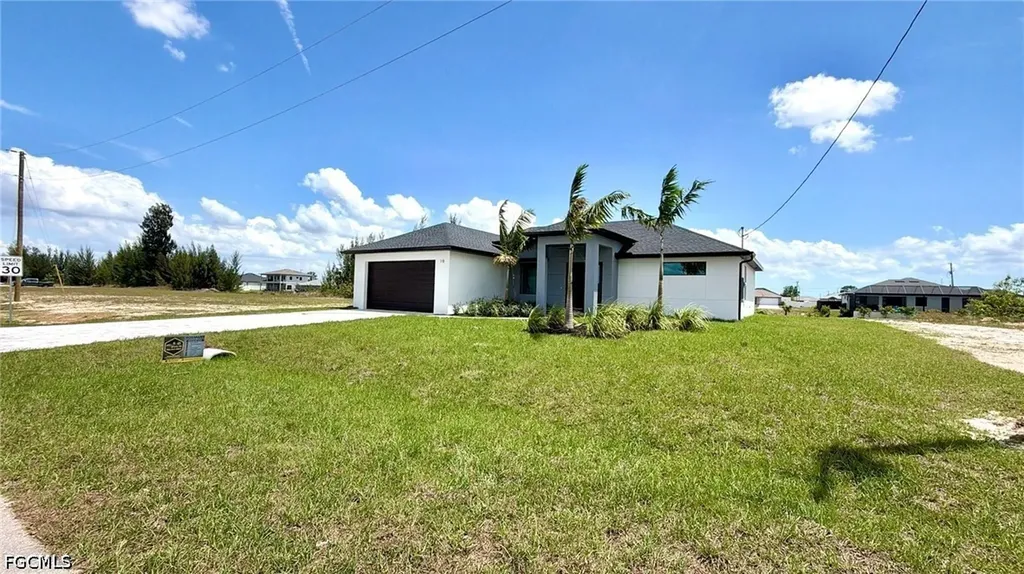 10 NE 9th Street Cape Coral FL 33909
