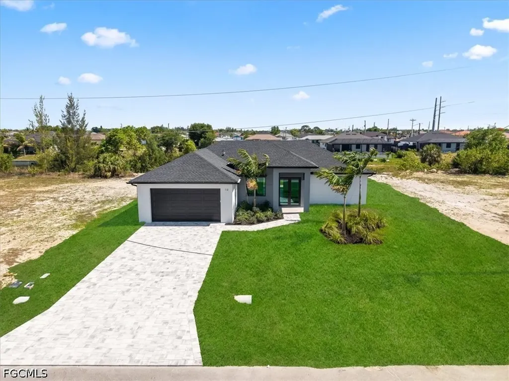 10 NE 9th Street Cape Coral FL 33909