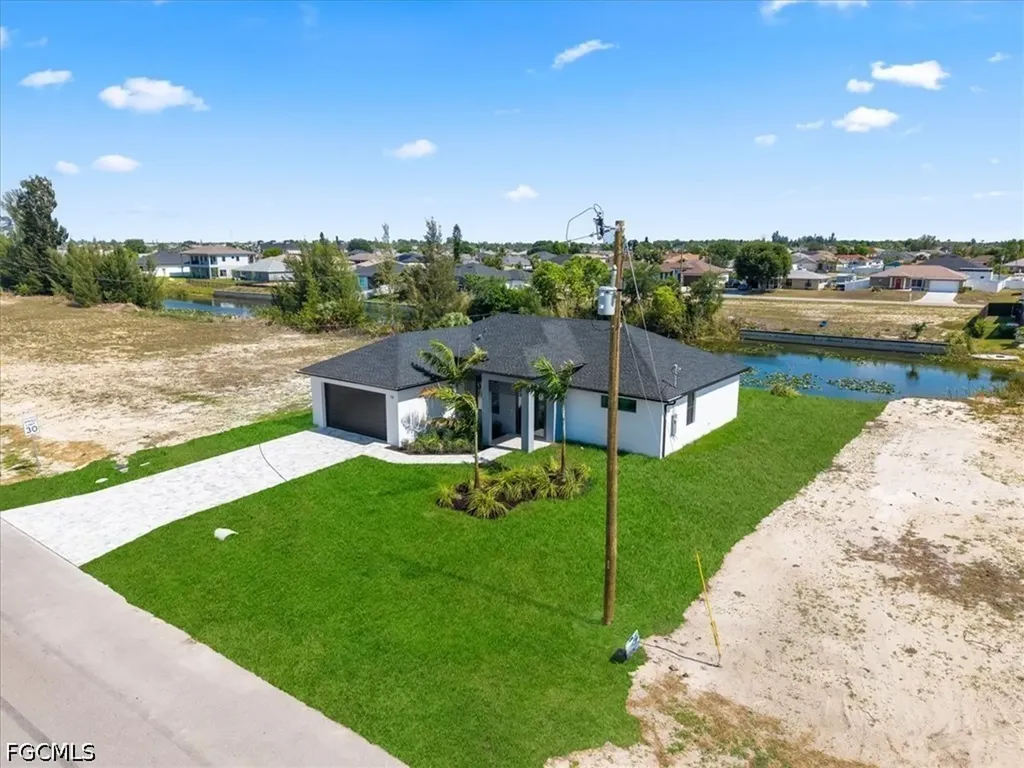 10 NE 9th Street Cape Coral FL 33909