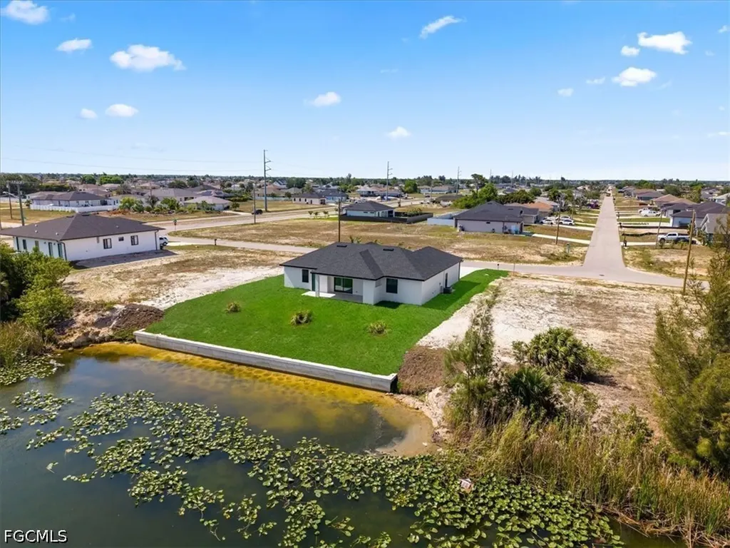 10 NE 9th Street Cape Coral FL 33909