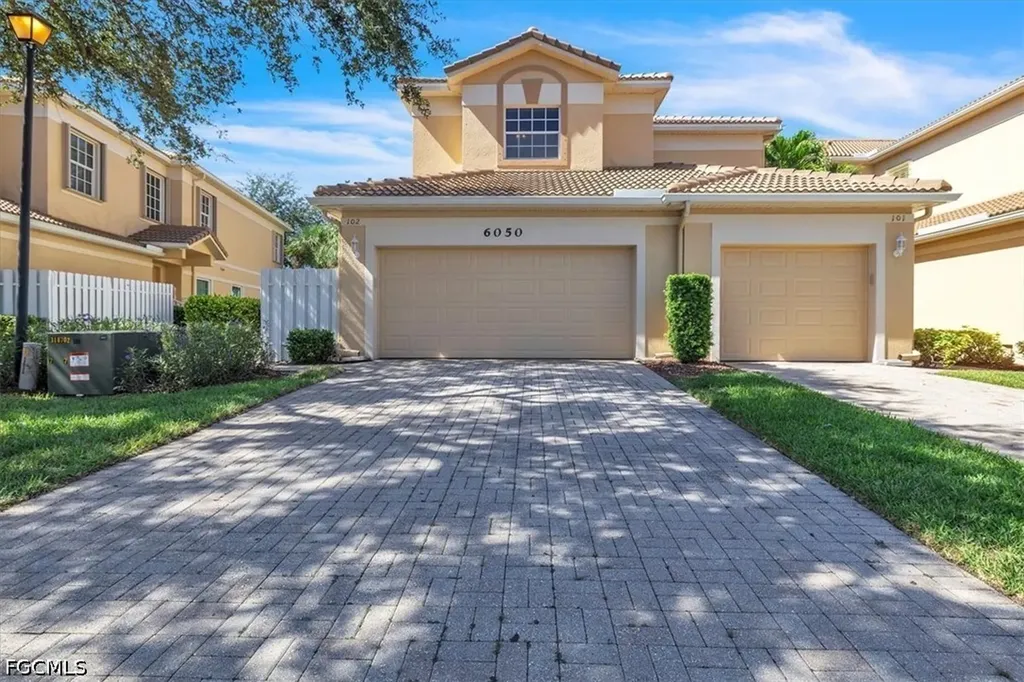 6050 Jonathans Bay Circle Fort Myers FL 33908