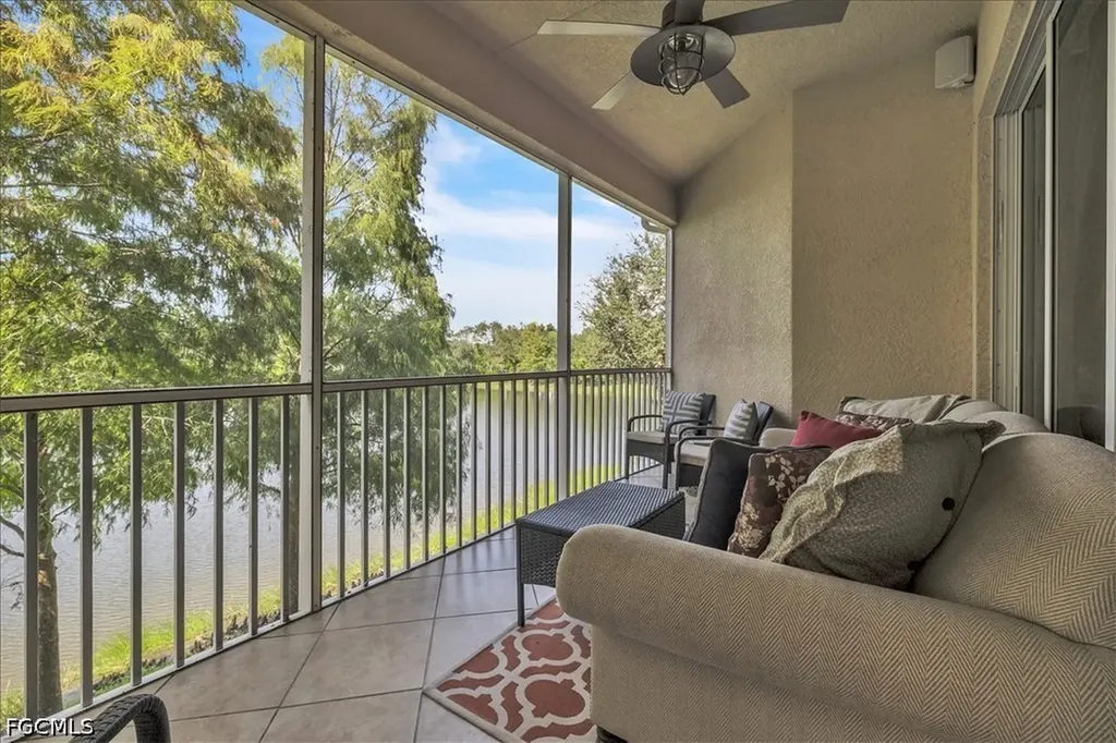 6050 Jonathans Bay Circle Fort Myers FL 33908