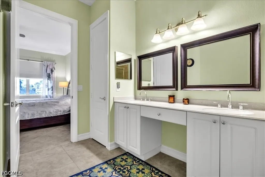 6050 Jonathans Bay Circle Fort Myers FL 33908