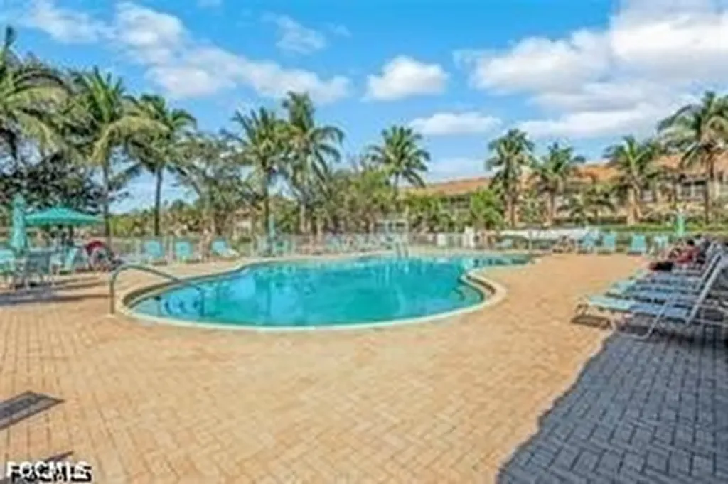 6050 Jonathans Bay Circle Fort Myers FL 33908