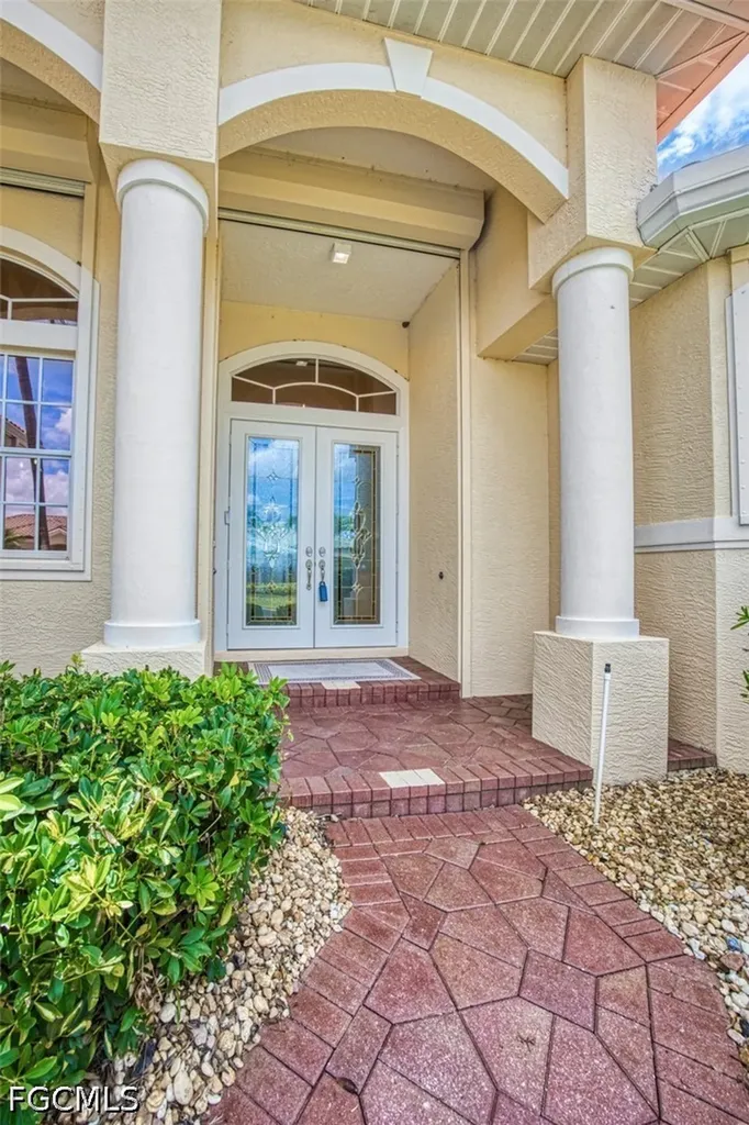 8356 Southwind Bay Circle Fort Myers FL 33908