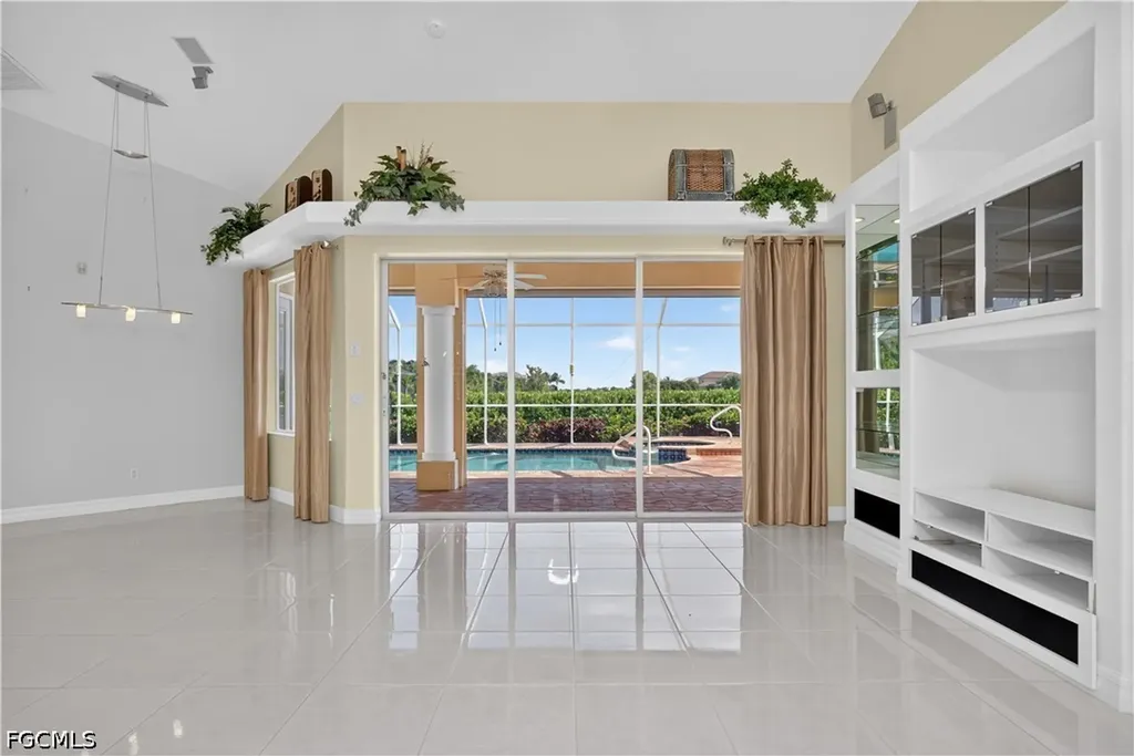 8356 Southwind Bay Circle Fort Myers FL 33908