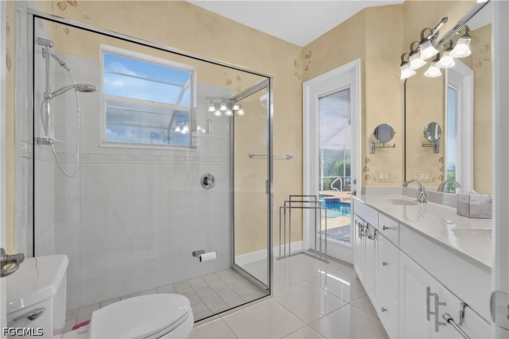 8356 Southwind Bay Circle Fort Myers FL 33908