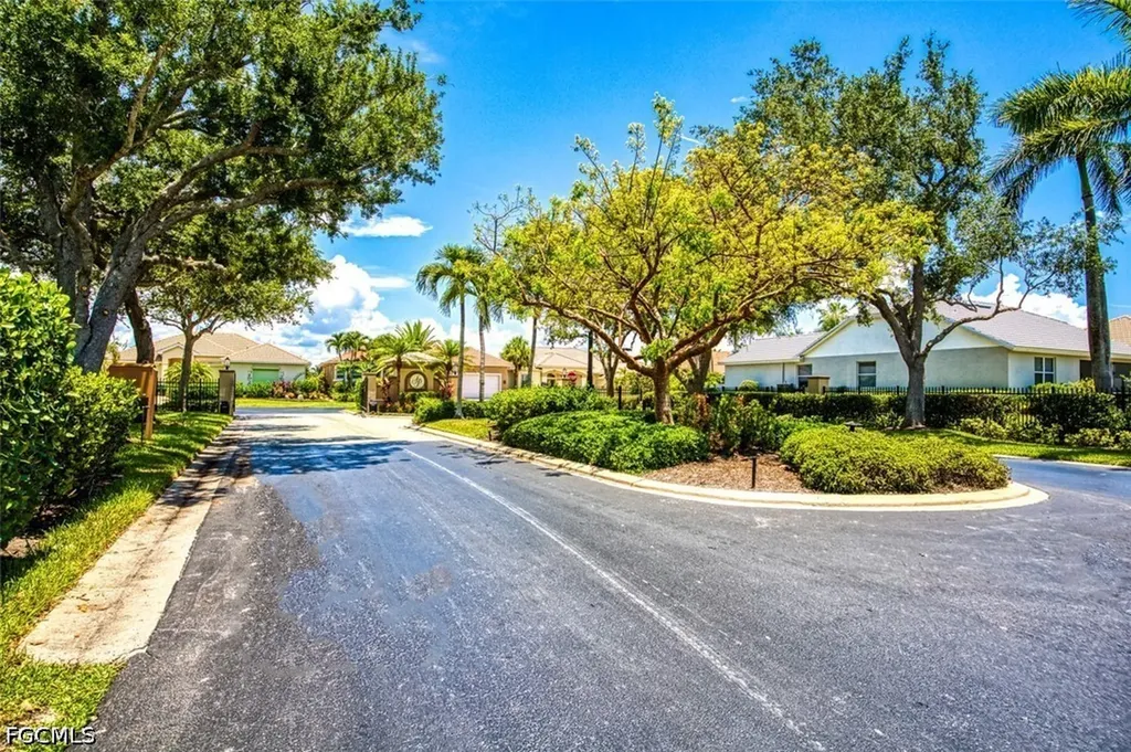 8356 Southwind Bay Circle Fort Myers FL 33908
