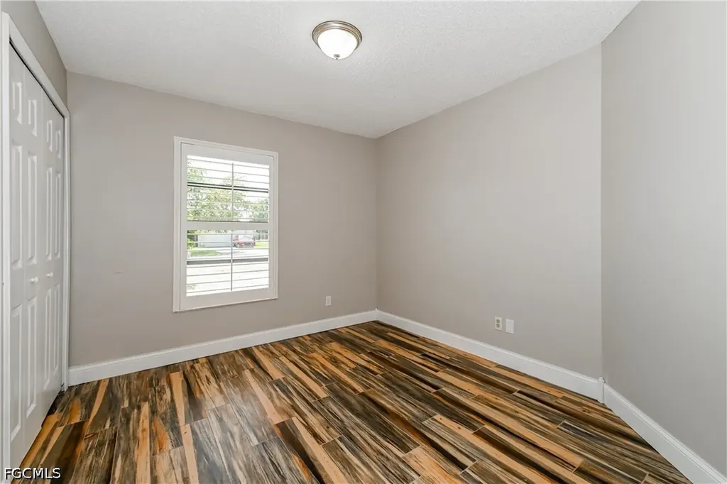 225 SW 37th Street Cape Coral FL 33914