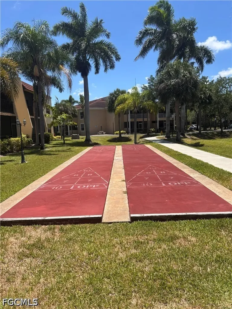 12515 Mcgregor Boulevard Fort Myers FL 33919
