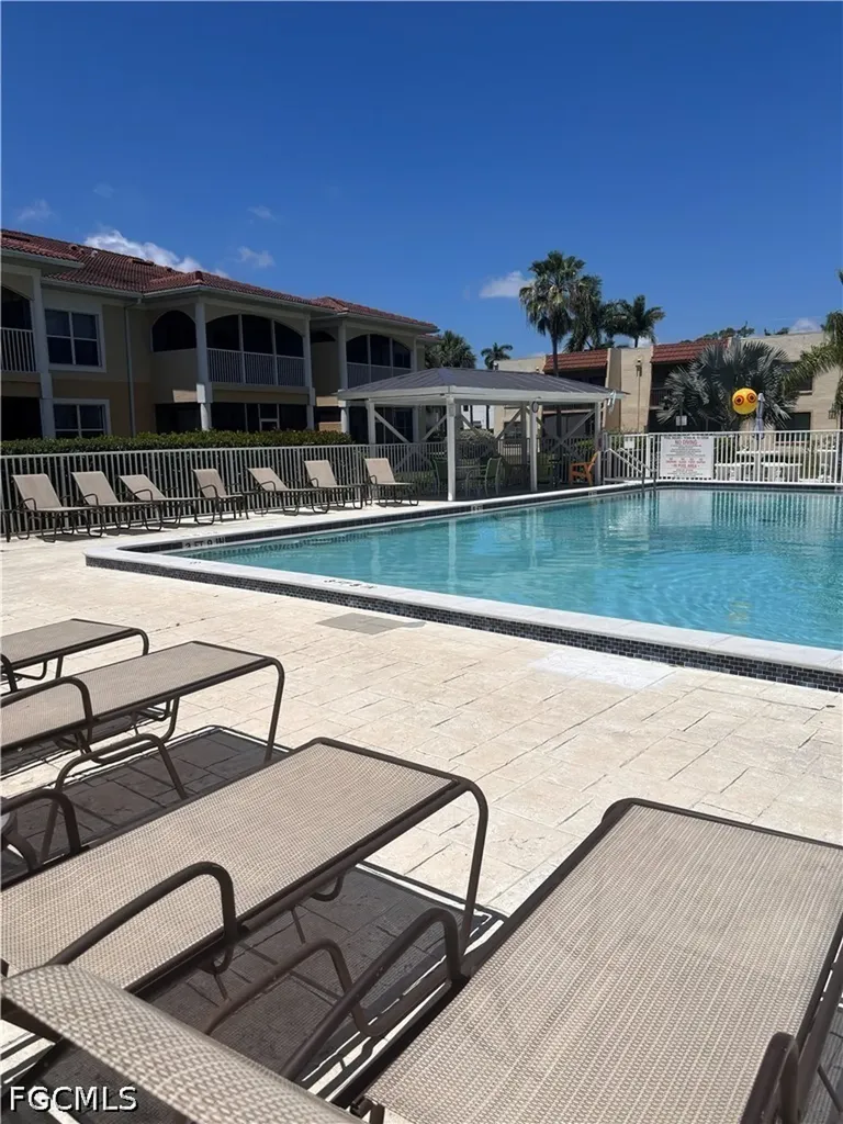 12515 Mcgregor Boulevard Fort Myers FL 33919
