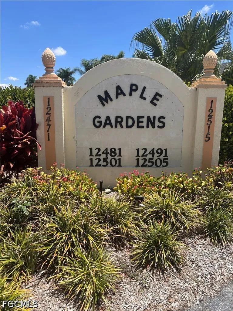 12515 Mcgregor Boulevard Fort Myers FL 33919