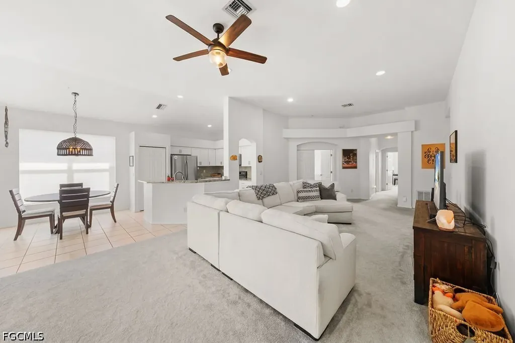 23039 Lone Oak Drive Estero FL 33928