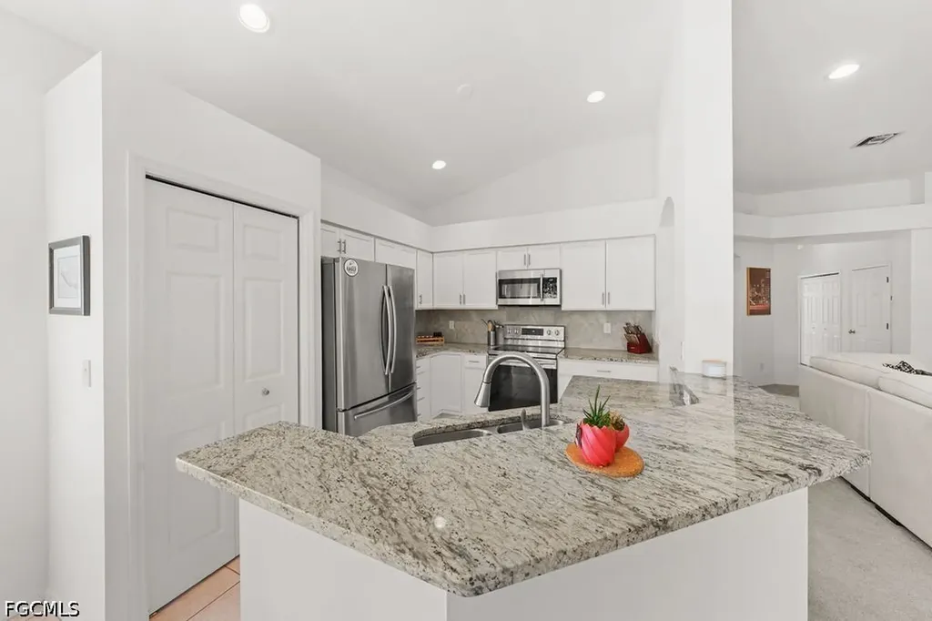 23039 Lone Oak Drive Estero FL 33928