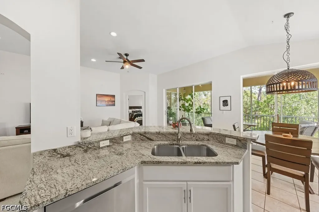 23039 Lone Oak Drive Estero FL 33928