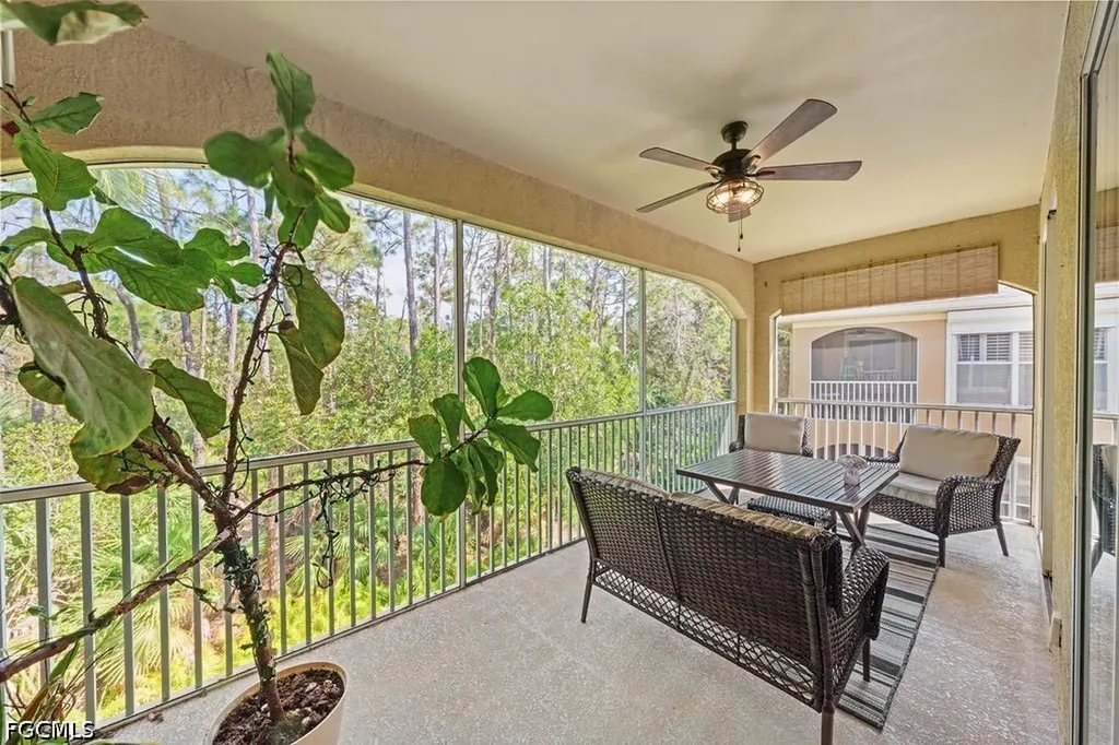 23039 Lone Oak Drive Estero FL 33928