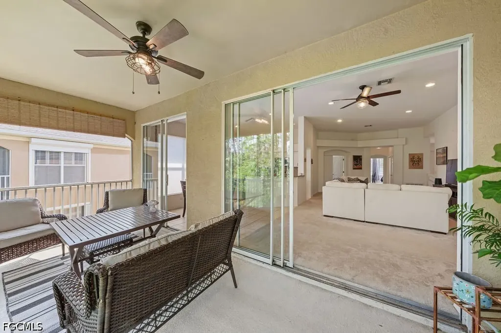 23039 Lone Oak Drive Estero FL 33928
