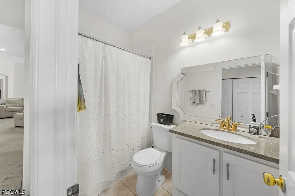 23039 Lone Oak Drive Estero FL 33928